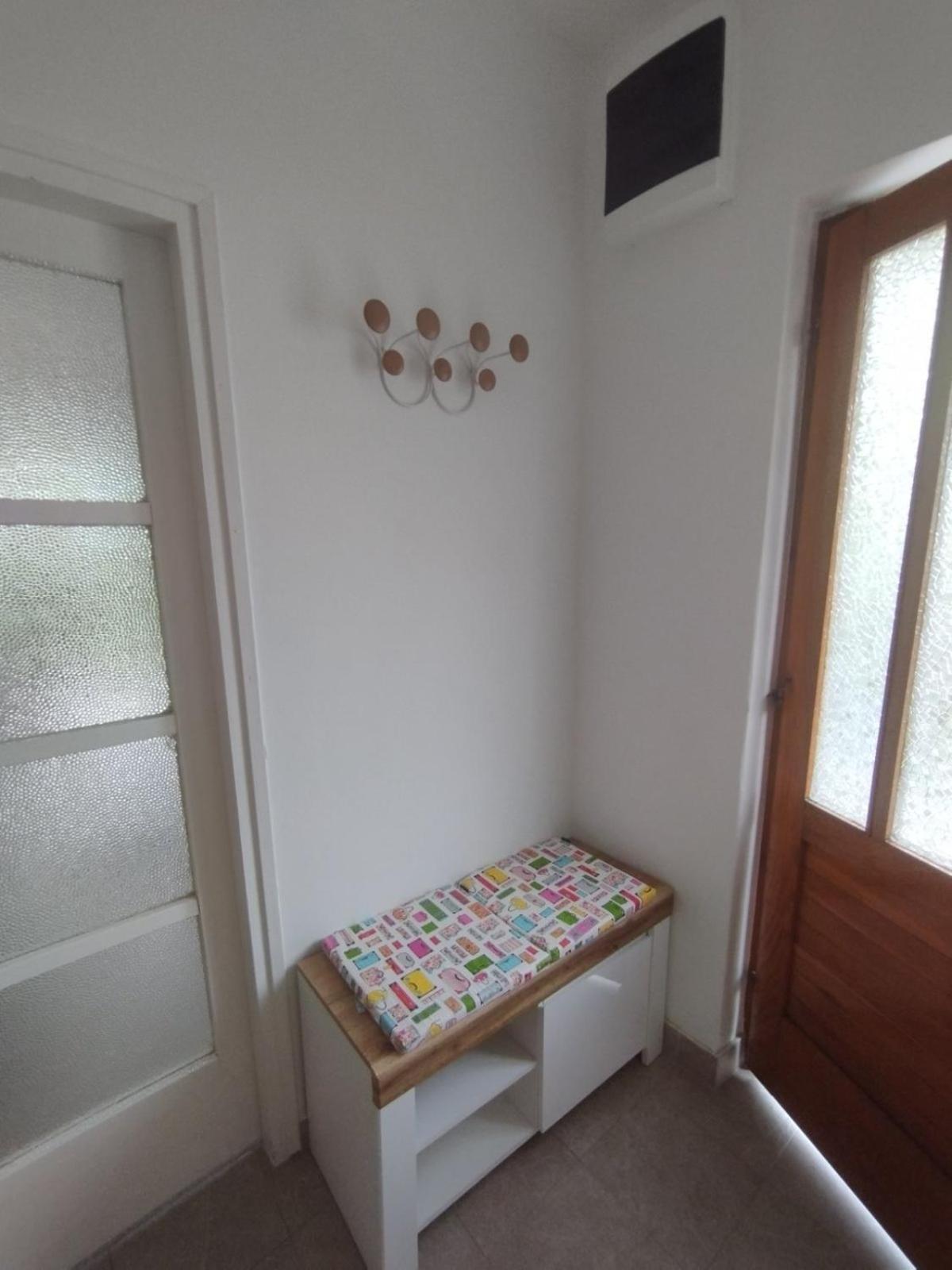 Apartman Kora Njivice Buitenkant foto